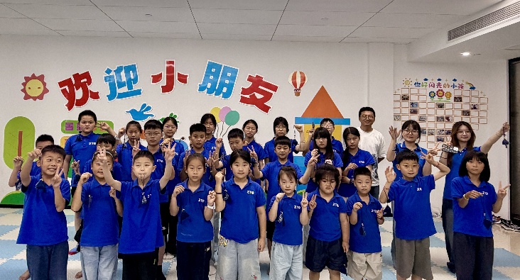 暖心护“苗” 快乐暑假
